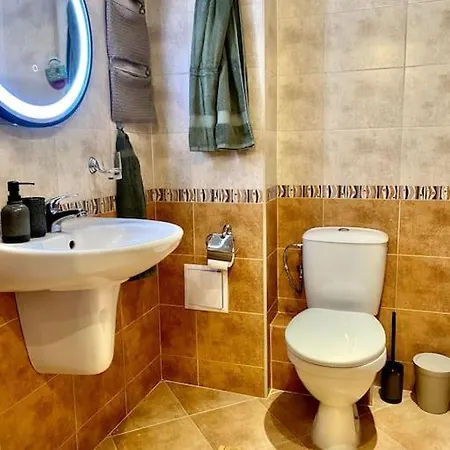 Alpin 1br + Spa In Complex Апартаменти Бансько